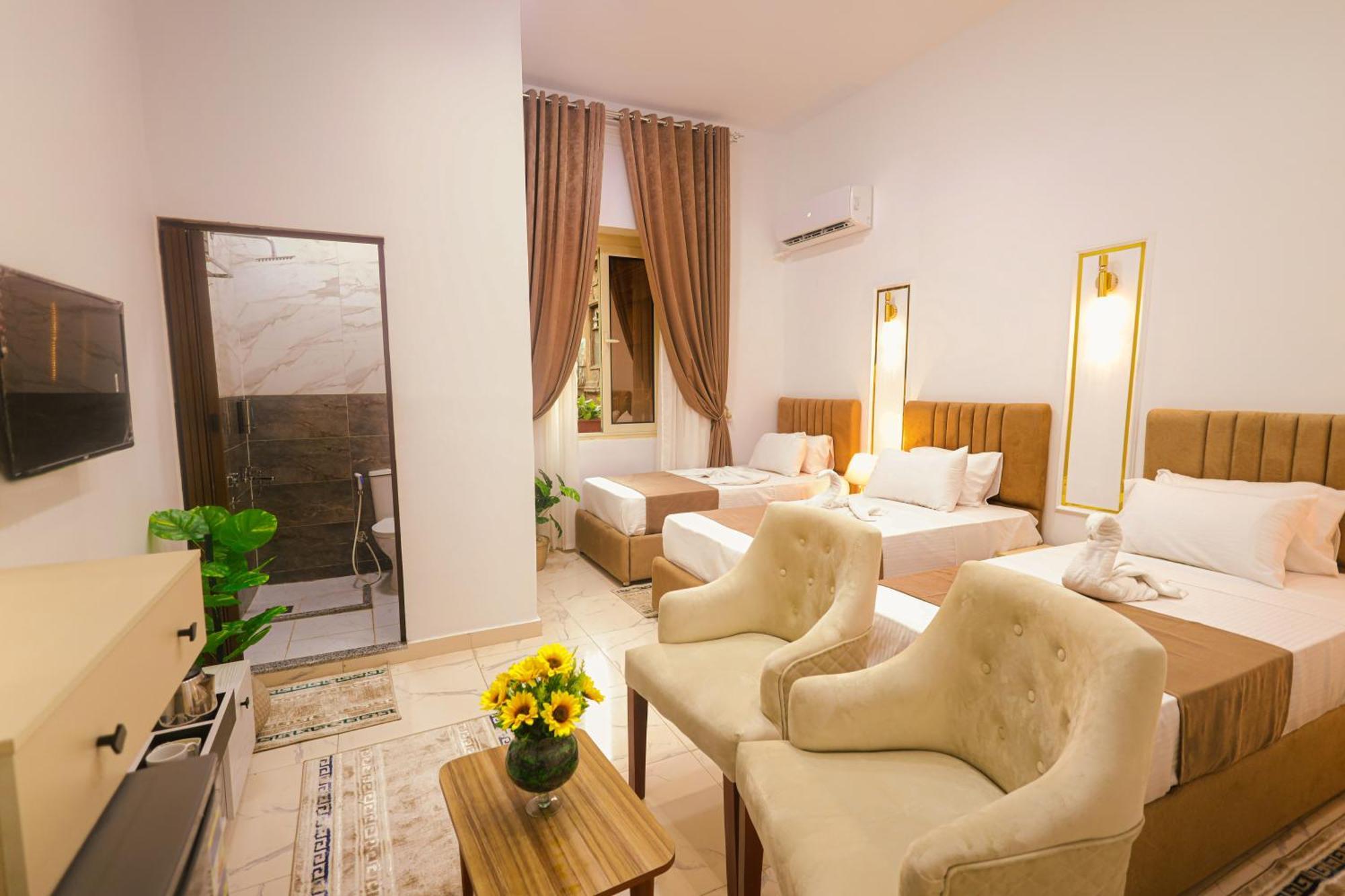 Hotel Victory Downtown 3*
